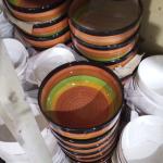 Bols en céramique multicolore